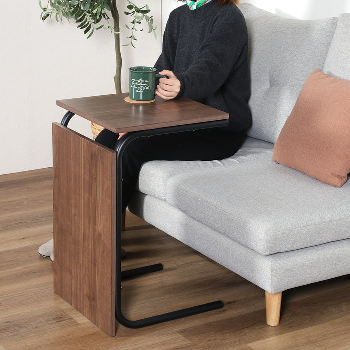 ミディアムブラウン