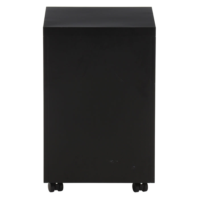 ブラック
