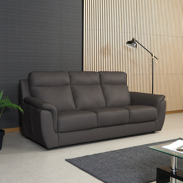 ダークブラウン