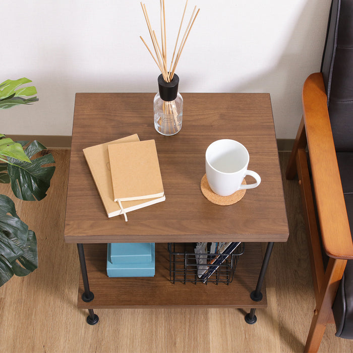 ミディアムブラウン