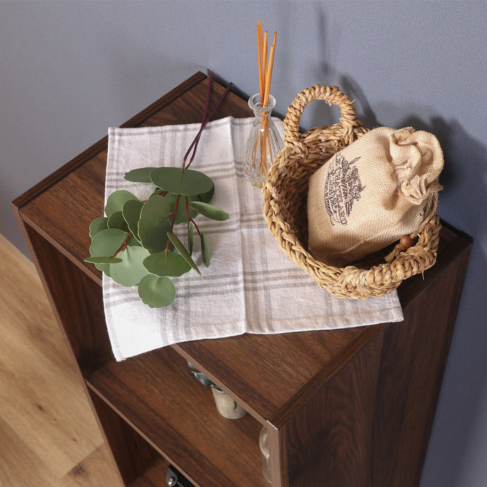 ミディアムブラウン