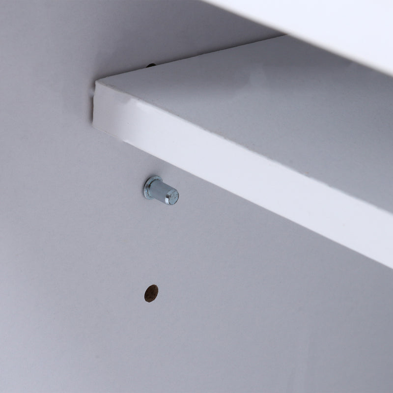 ホワイト